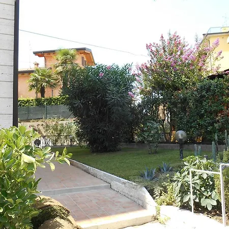Peschierahome *