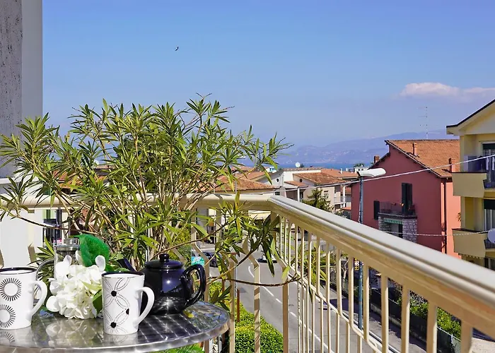 Peschierahome Apartamento *