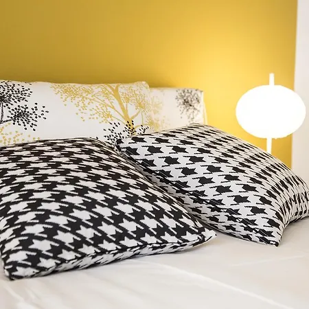 Peschierahome Lägenhet *