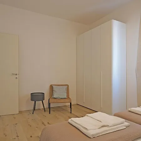 Peschierahome Lägenhet