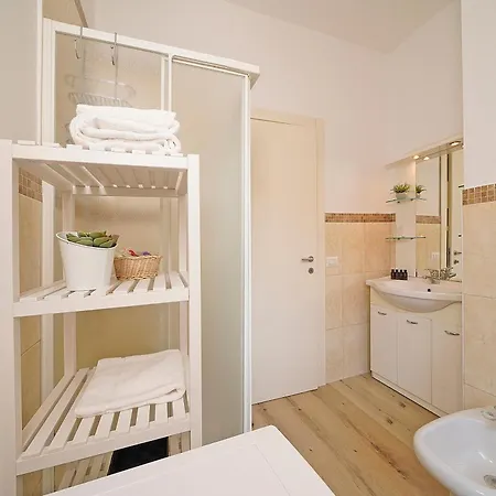 Peschierahome Lägenhet Peschiera del Garda