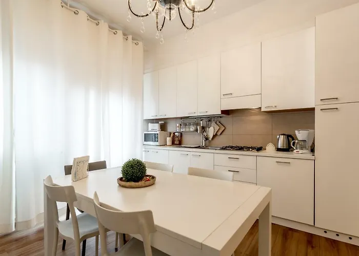 Peschierahome 아파트 페스키에라델가르다