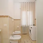 公寓 Peschierahome 佩斯基耶拉德加达